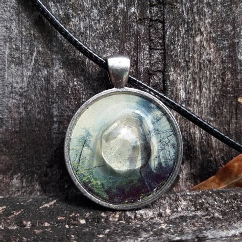 Amulet promoting affinity with nature through wood
